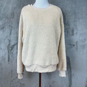 Sherpa Fuzzy Cozy Cream Sweater Wmn’s